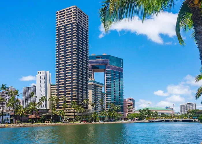 Hawaiian Monarch Penthouse 402