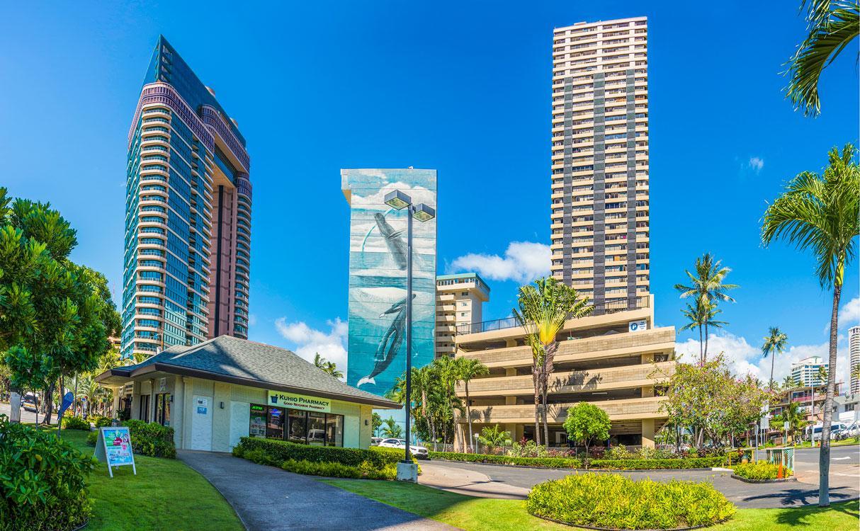 Hawaiian Monarch Penthouse 402 Apartment *